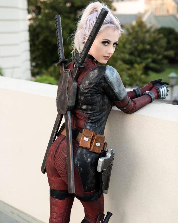 The Sexy Cosplay Girls of Every Nerd’s Fantasy