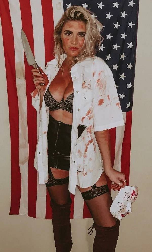 These Are Some Sexy Halloween Costumes!