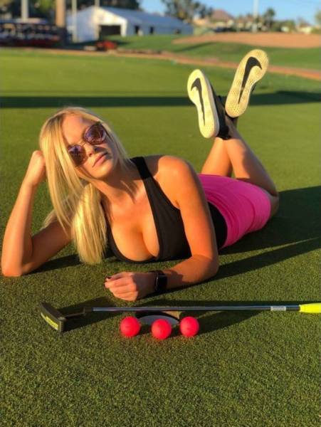 It’s Sexy Golfing Time!