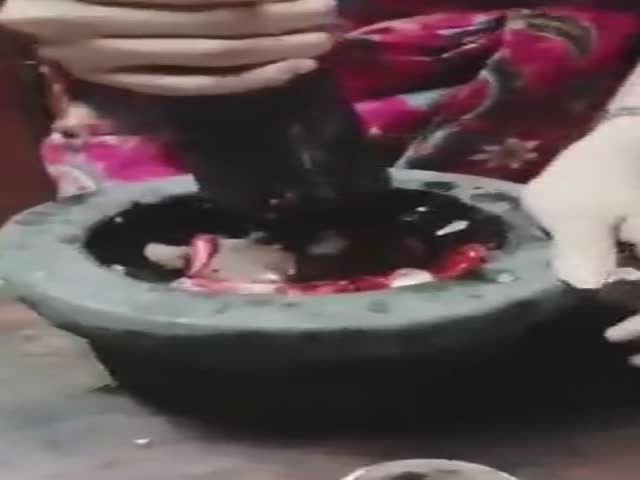 Who Pounds Pepper Like That?!