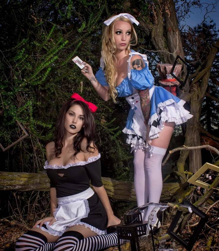 Even More Sexy Cosplay!