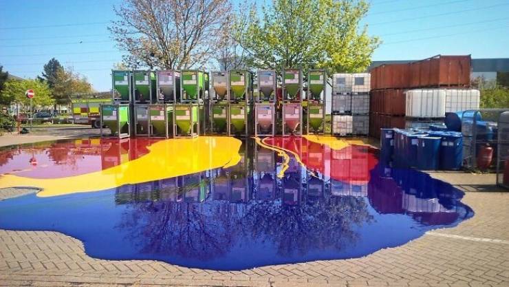 Accidental Surrealism In Real Life