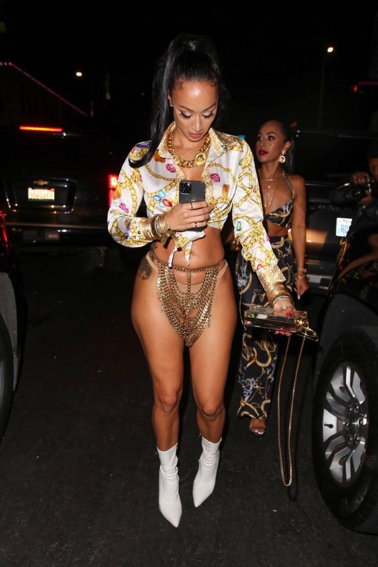 Draya Michele Wearing An Extravagant Outfit
