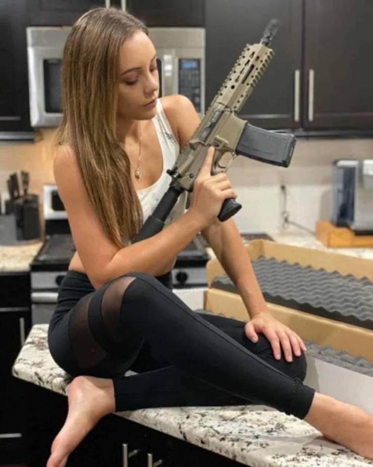 Guns Out!
