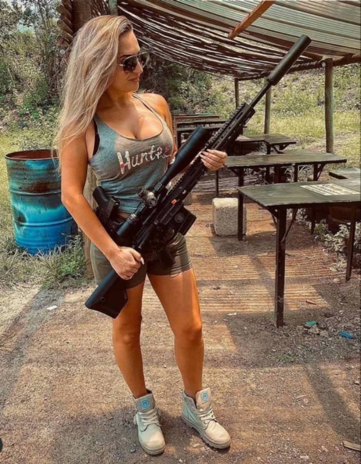 Guns Out!
