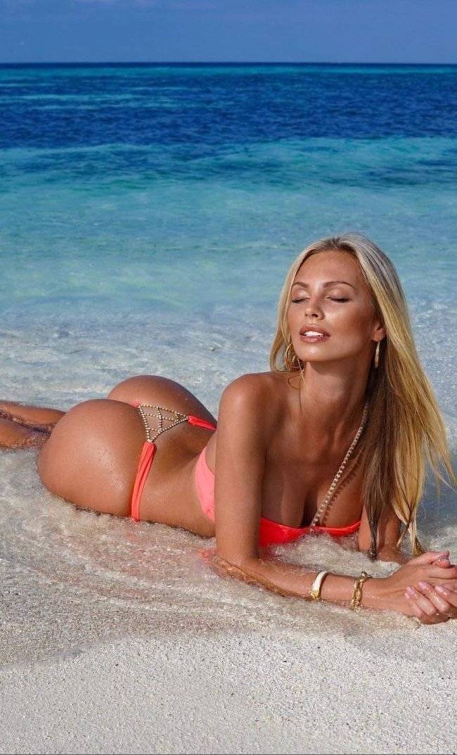 Perfectly Balanced Butts Over Backs