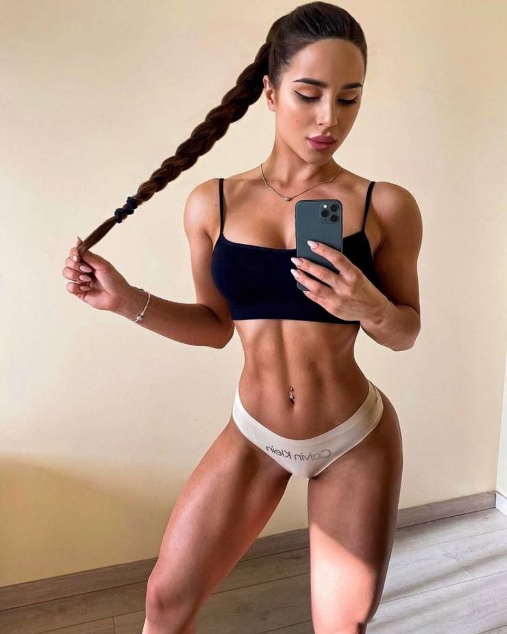 Selfies Should Be Sexy!