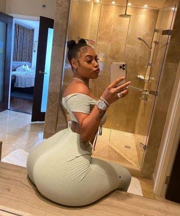 Photoshop Fails: The Most Unbelievable Edits
