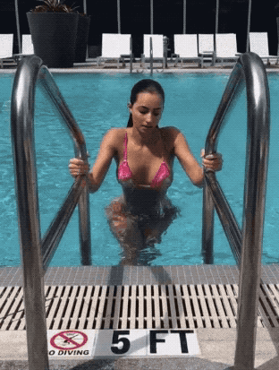 So Wet And So Sexy