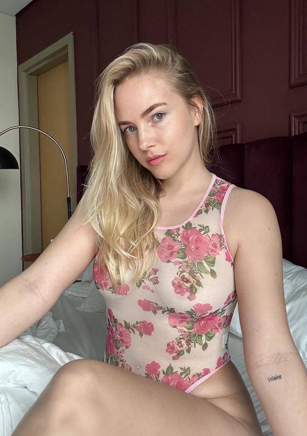 Just One Piece Of Sexiness