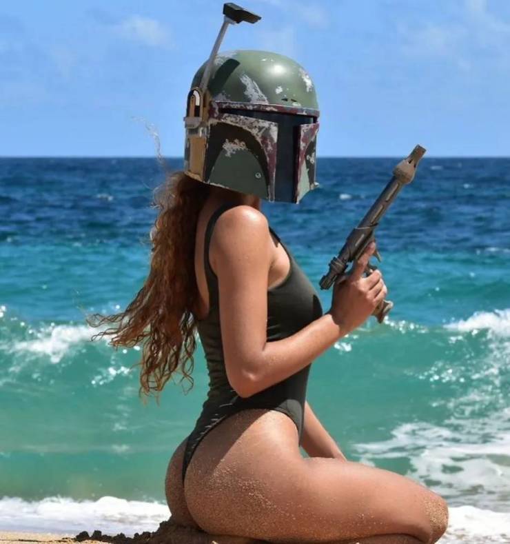 Cosplay? No, Sexy Cosplay!
