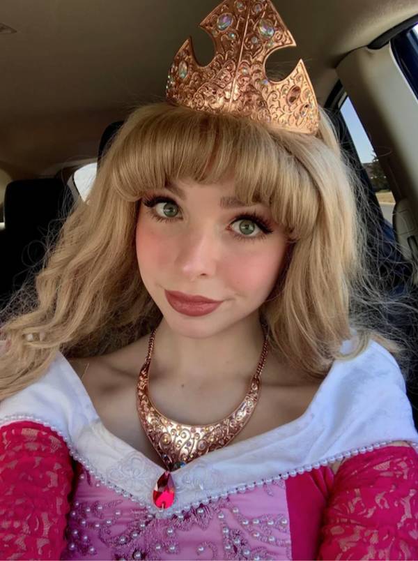 Cosplay? No, Sexy Cosplay!