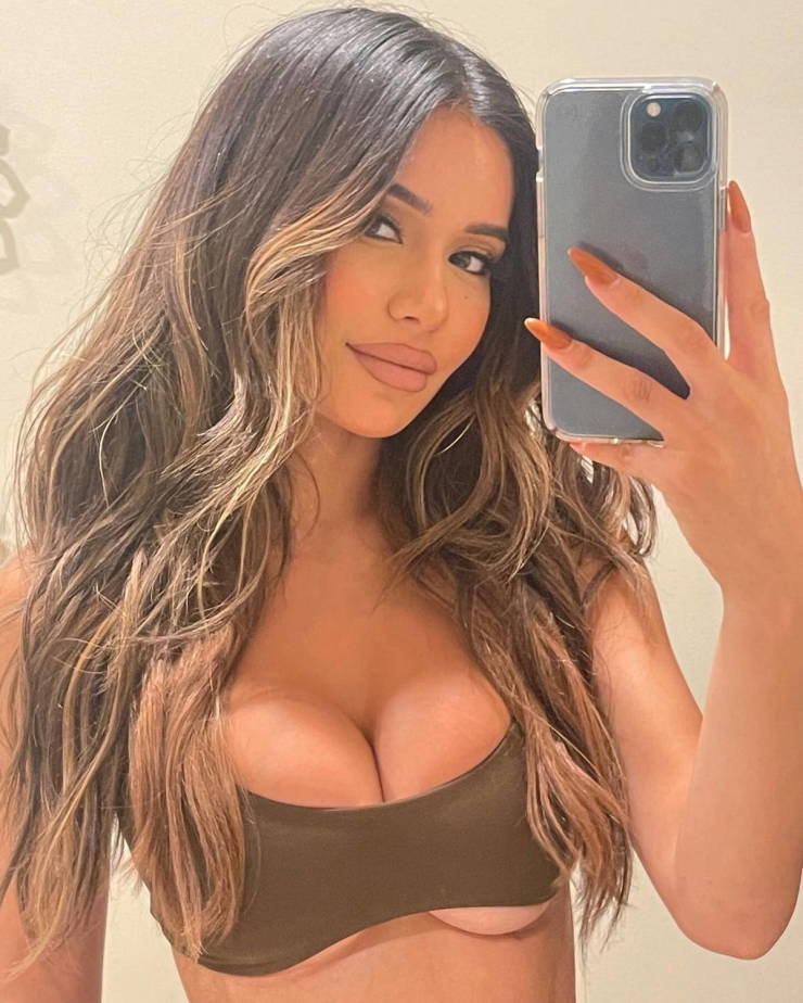 These Selfies Are Real Spicy!