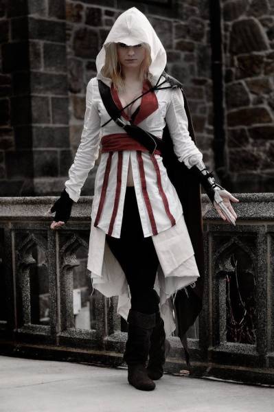 The Sexy Cosplay Girls of Every Nerds Fantasy