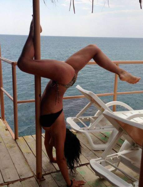 Just Some Sexy Girls Stretching