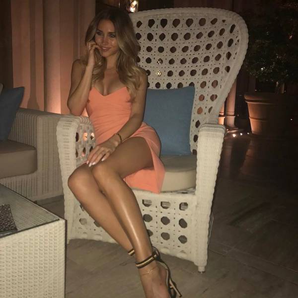 These Ladies Have Legs For Days