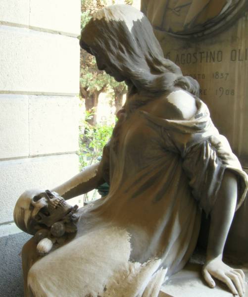 These Statues Will Send Chills Down Your Spine