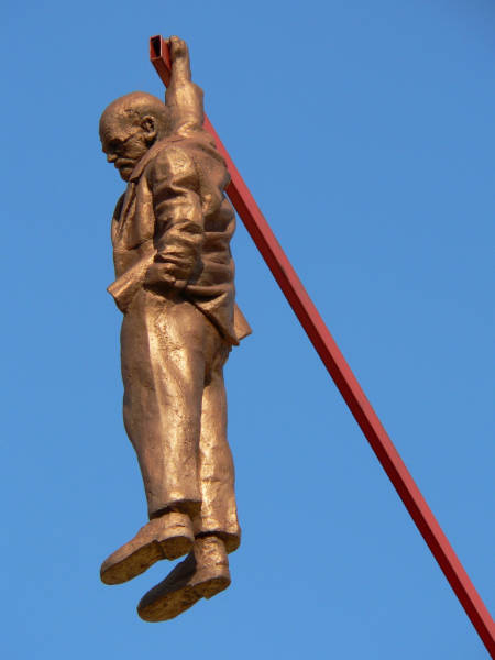 These Statues Will Send Chills Down Your Spine