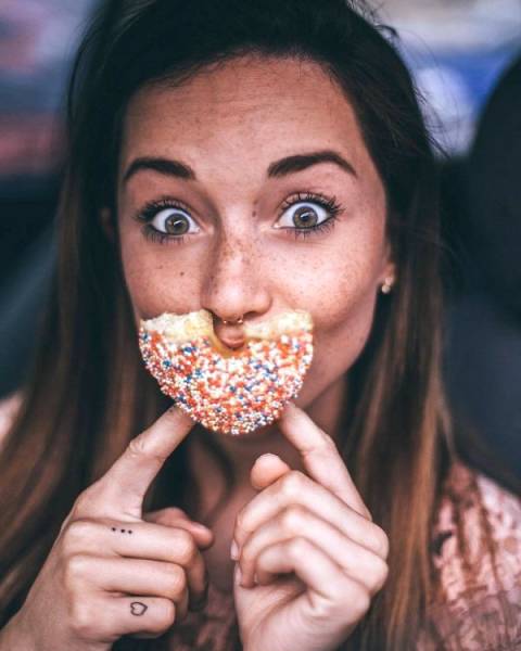 Goofy Girls Are The Best Kind Of Girlfriend