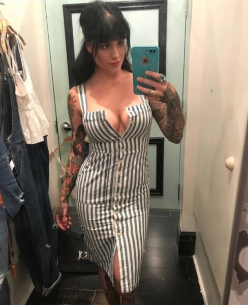 These Hips And Waists Come Straight From Heaven