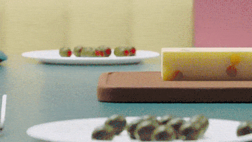 Watching Sharp Knives Cutting Stuff Is Incredibly Satisfying!