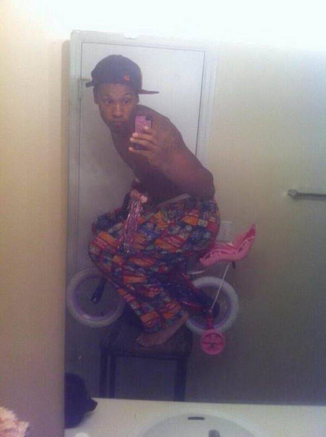 Hard-to-explain WTF Photos