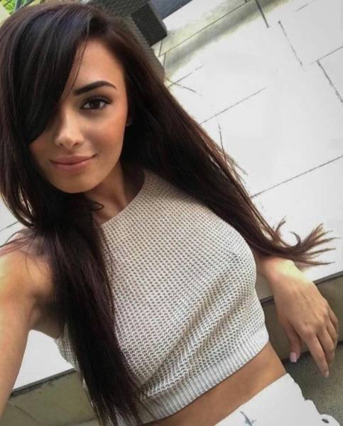 Bras Outdated, Boobs Activated!