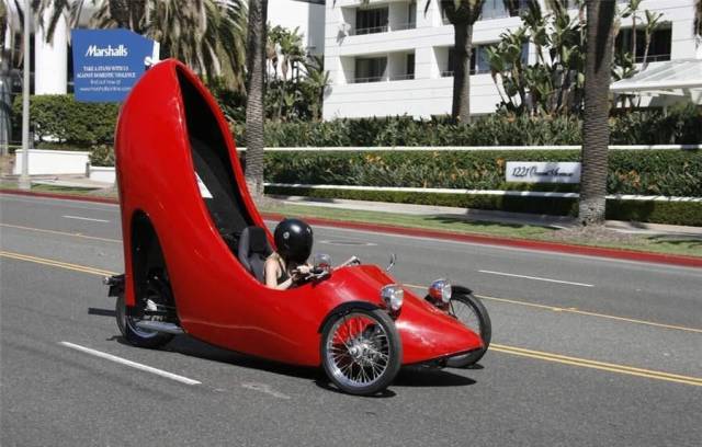 Hard-to-explain WTF Photos