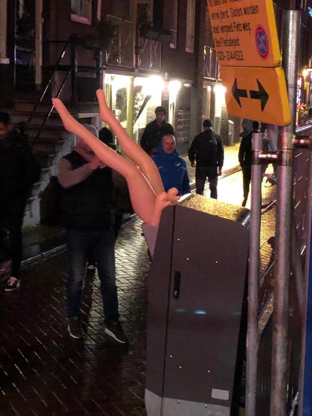 Hard-to-explain WTF Photos