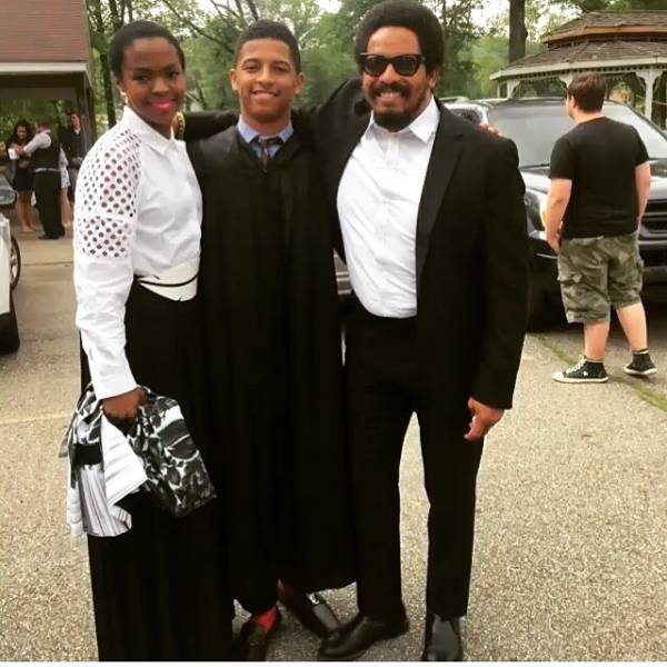 Celebs Who Have Way Too Many Kids