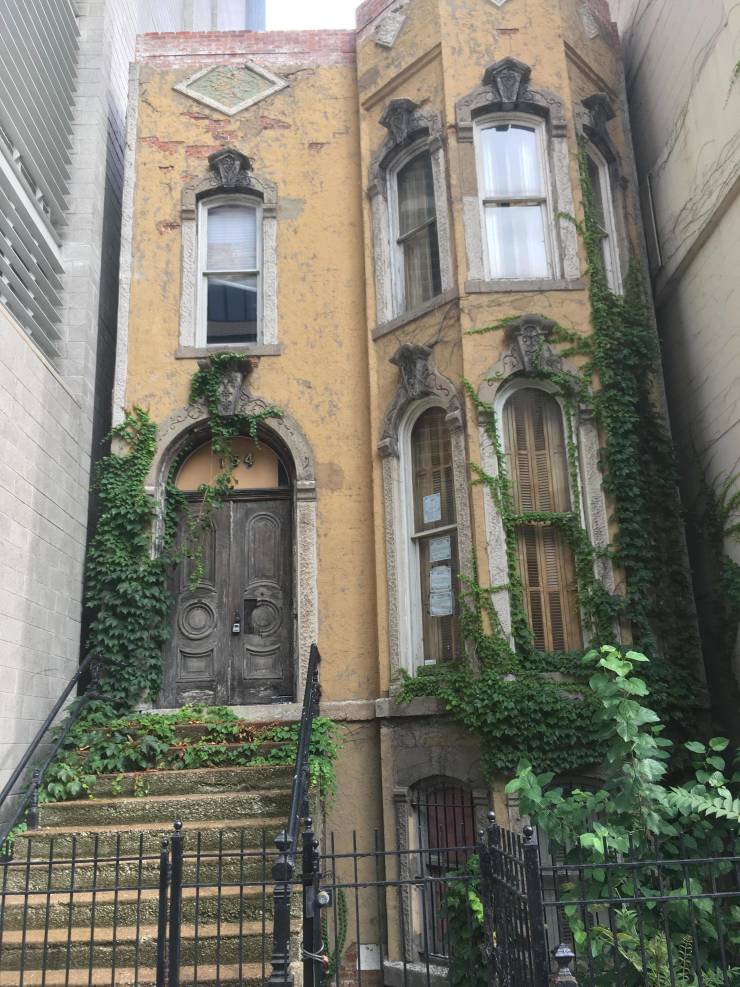 Abandoned Porn Is Pretty Real!