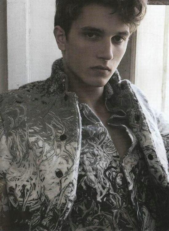 For ladies. Top 50 of the male models (52 pics)