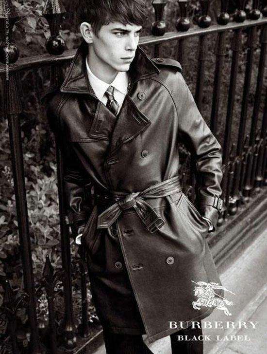 For ladies. Top 50 of the male models (52 pics)