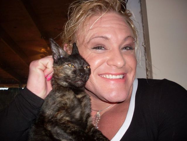 Blonde with green eyes (24 photos)