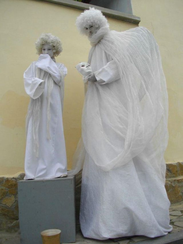 Living Statues Championship (30 pics)