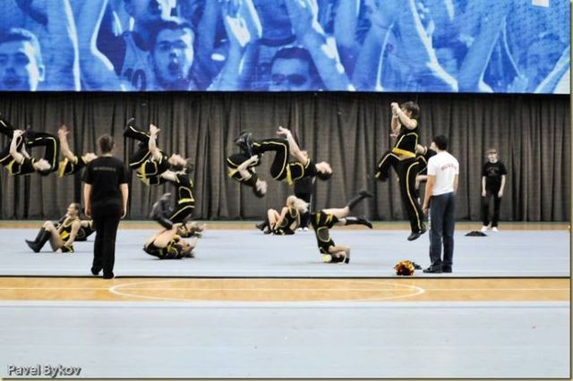 Russian cheerleading girls (66 pics)