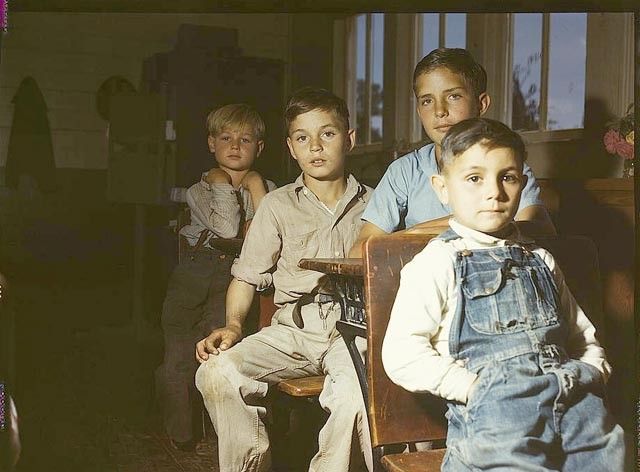 Life in the USA in the first half on the 20th century (61 pics)