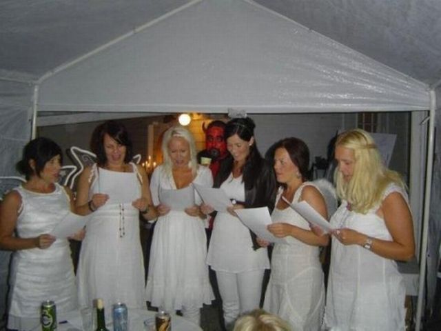 How to spoil a photo. Part 3 (32 pics)