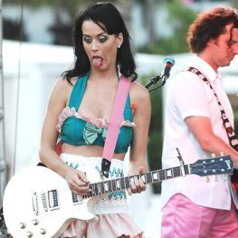 Curiosities and bonus pictures