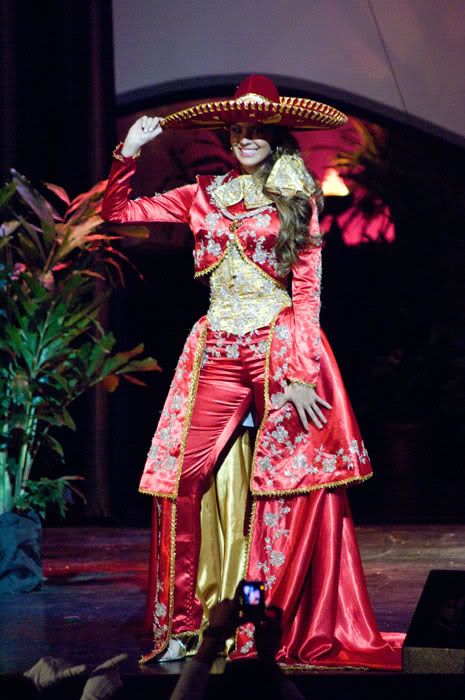 National costumes at Miss Universe 2009 (50 pics)