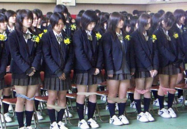 Only in Asia (145 pics)
