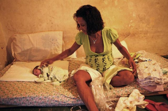 Women in Brazilian Prisons (21 pics + text)