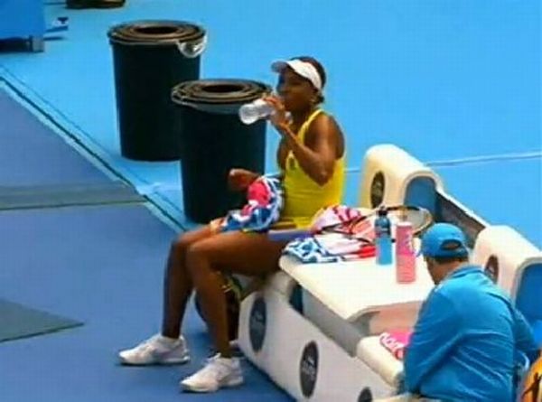 Venus Williams in a Very Short Skirt… (8 pics)