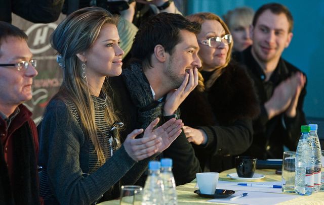 Casting Call (38 pics)