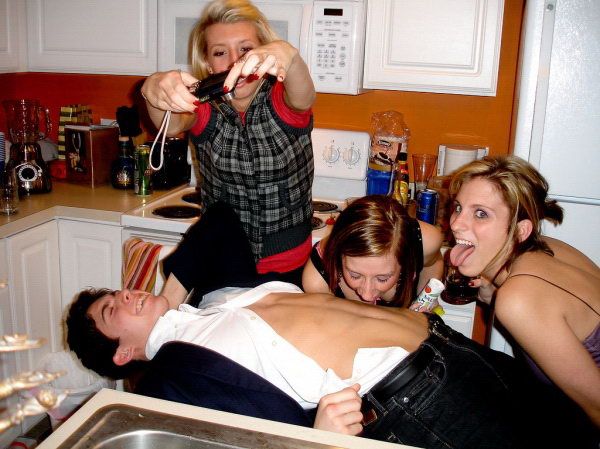Tequila Party at One Night Club (19 pics)