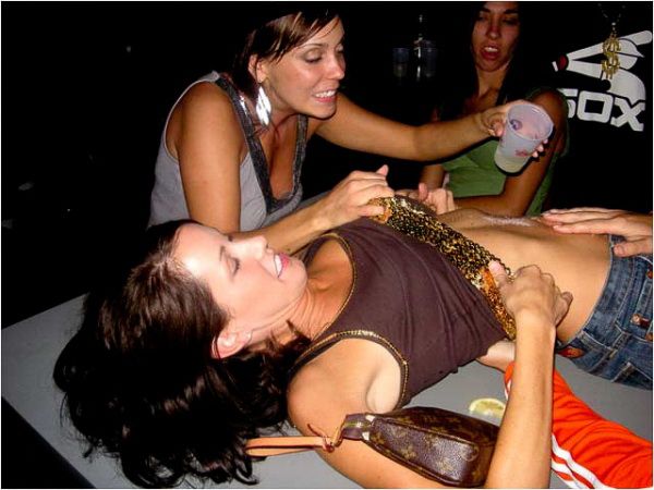 Tequila Party at One Night Club (19 pics)