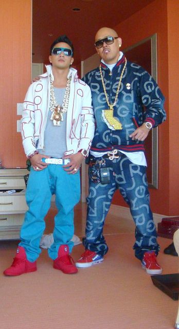 Internet Gangstas&hellip; (45 pics)