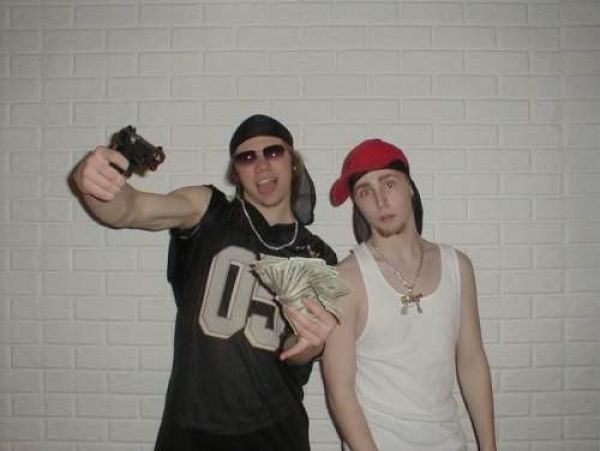 Internet Gangstas&hellip; (45 pics)