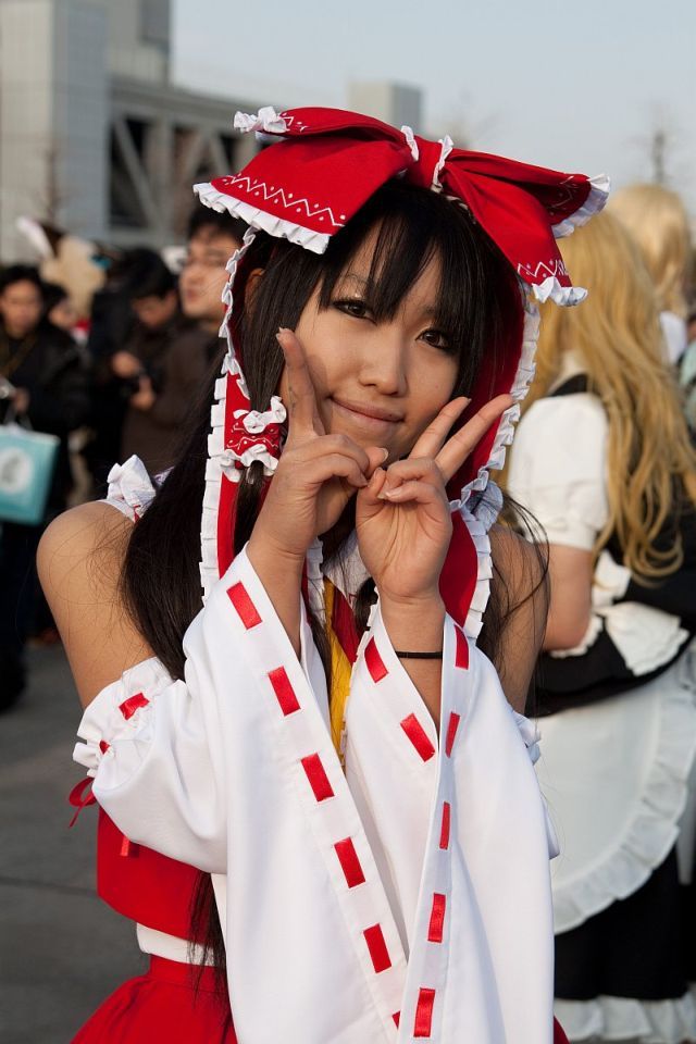 Really Cute Female Japanese Cosplayers (65 pics)