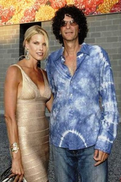 Don’t Tell Me It’s Love (31 pics)